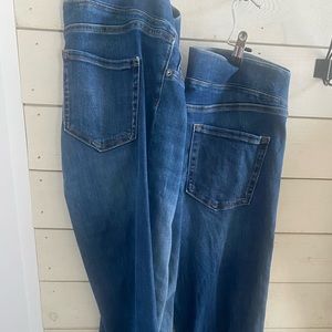 Amazon Essentials pull on Jeggings.